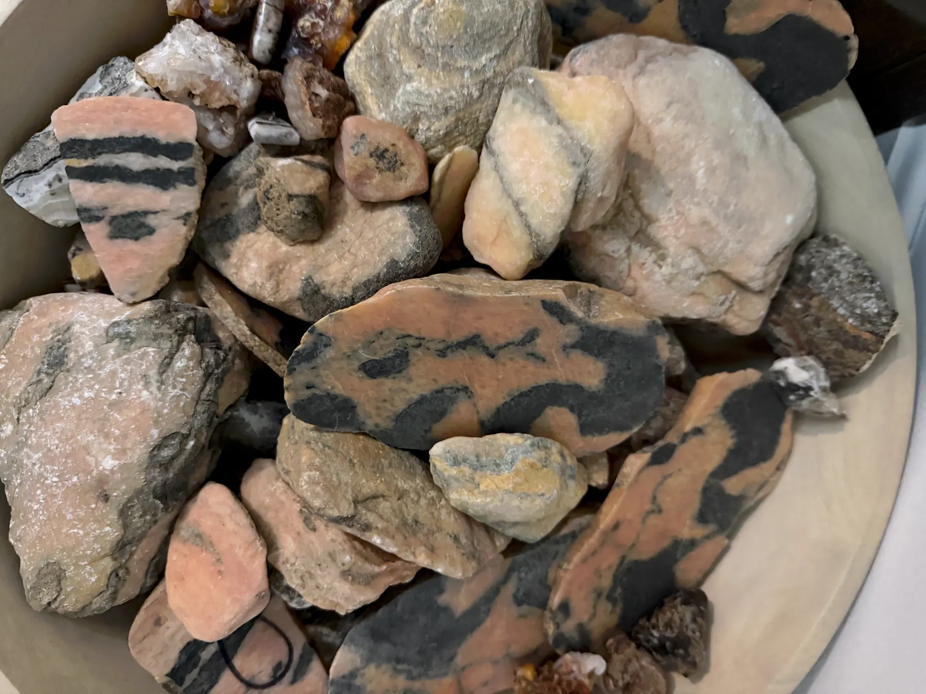 Golden and pink pieces of patterned Ballarat marble